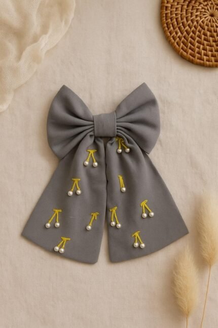 Elegant Grey Hairbow